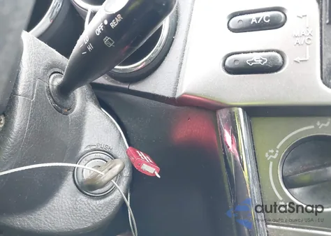 2005 Toyota Matrix z USA, uszkodzony, nr VIN 2T1LR32E35C398766